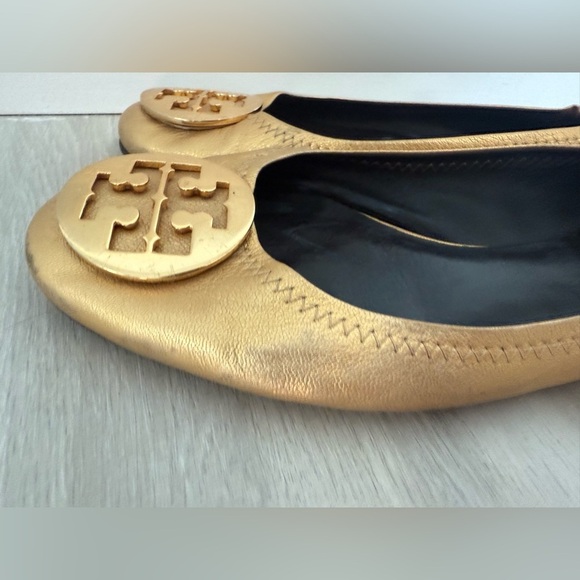 TORY BURCH Size 9.5 Reva Gold Distressed Leather Ballet Flat Metallic - Picture 9 of 14